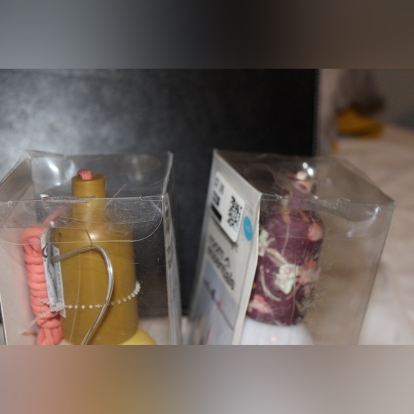 Room Essentials LED Pendant Light - Picture 4 of 6